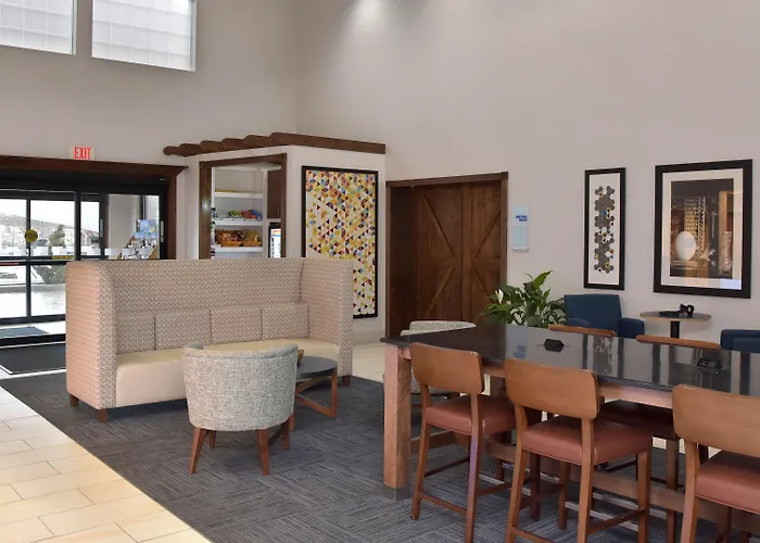 Holiday Inn Express Mount Pleasant- Scottdale By Ihg