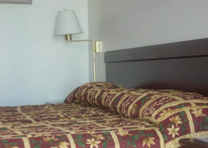 Economy Inn