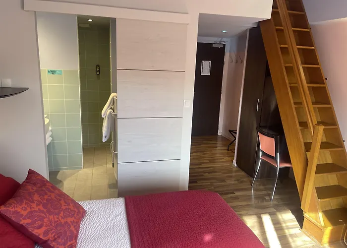 Logis Hotels Le Saint Georges