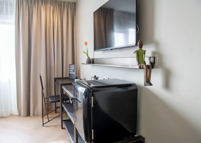 Boutique Hotel Herbergh Amsterdam Airport Free Parking