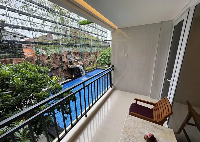 Green Garden Hotel