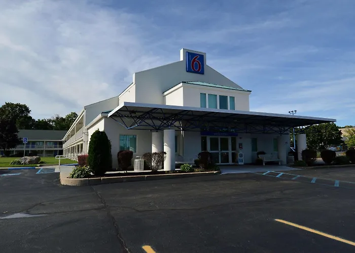 Motel 6-Tewksbury, Ma - Boston