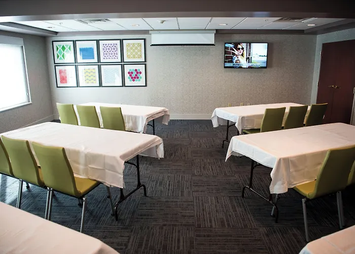 Holiday Inn Express Hotel & Suites Lexington-Downtown University By Ihg