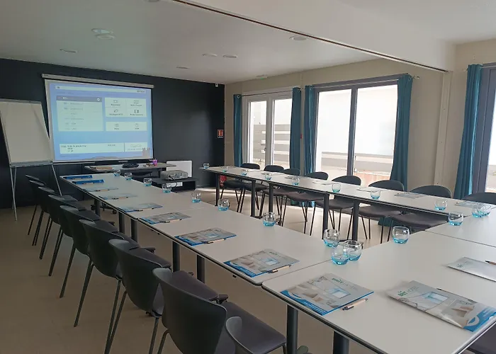 Brit Hotel Quimper Sud Climatise