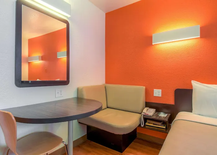 Motel 6-Chula Vista, Ca - San Diego