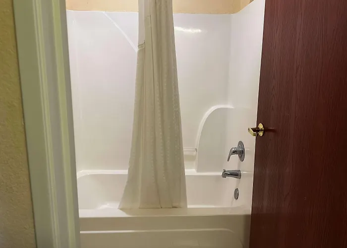 Days Inn & Suites By Wyndham Eunice