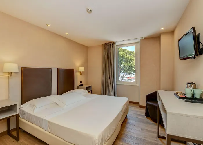 Hotel Tripoli