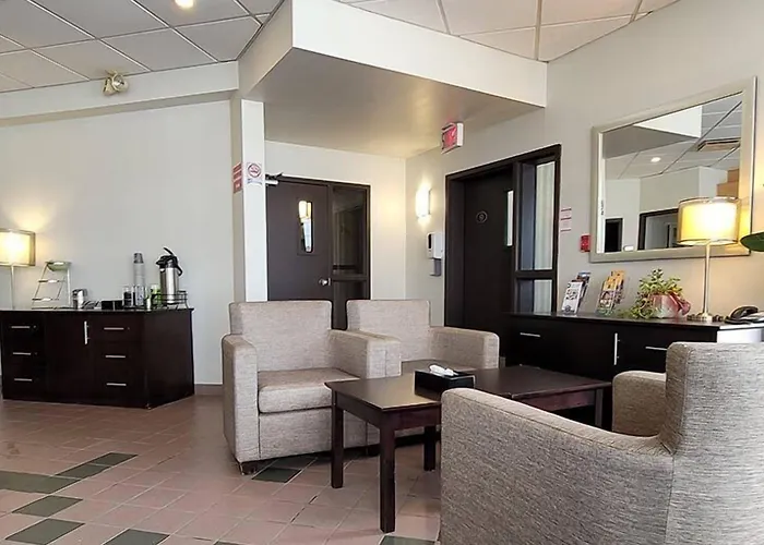 Quality Hotel & Suites