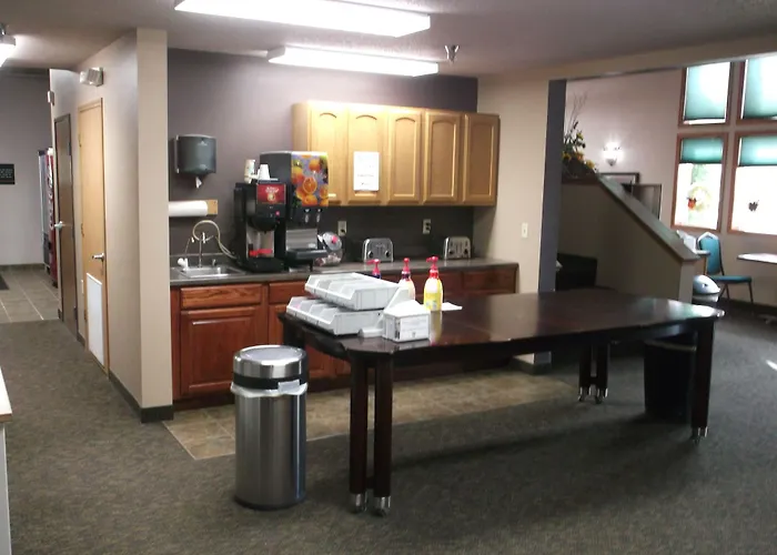 De Smet Super Deluxe Inn & Suites