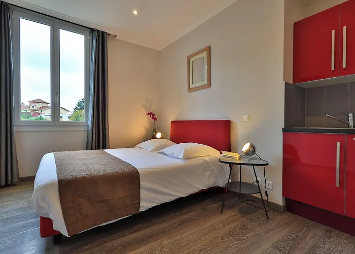 Emeraude Residence Hoteliere