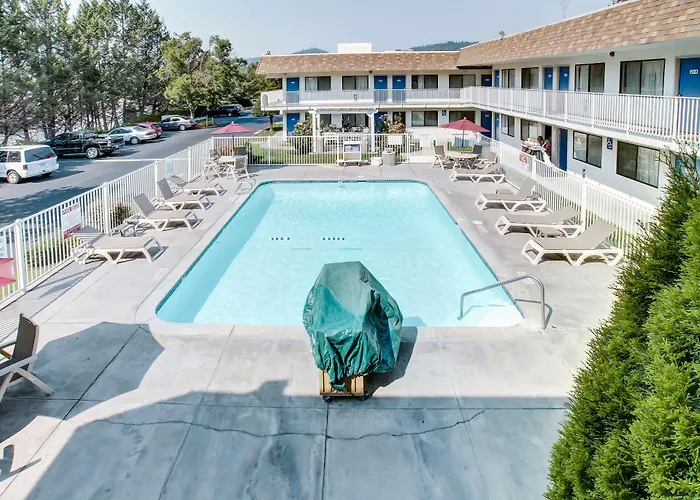 Motel 6-Grants Pass, Or