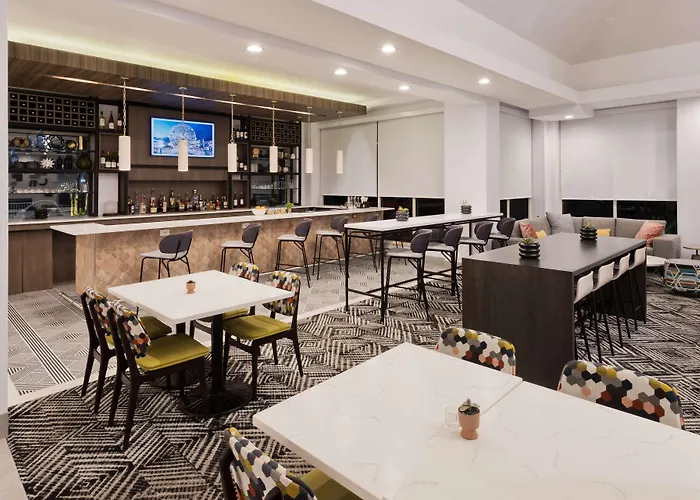 Hilton Garden Inn Birmingham/Lakeshore Drive