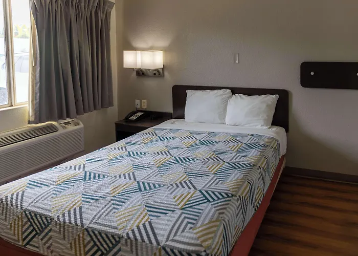 Motel 6-Lufkin, Tx