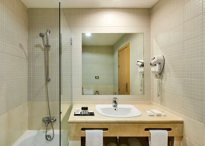 Nh Marina Portimao Resort