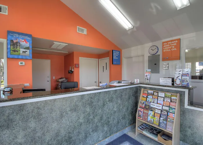 Motel 6-Kerrville, Tx