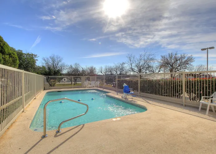 Motel 6-Kerrville, Tx
