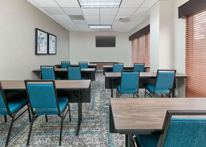 Hampton Inn & Suites Legacy Park-Frisco