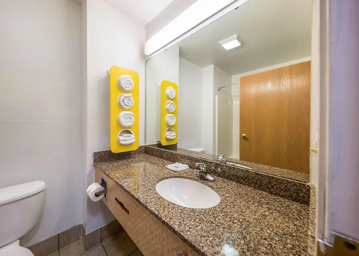Motel 6-Decatur, Tx