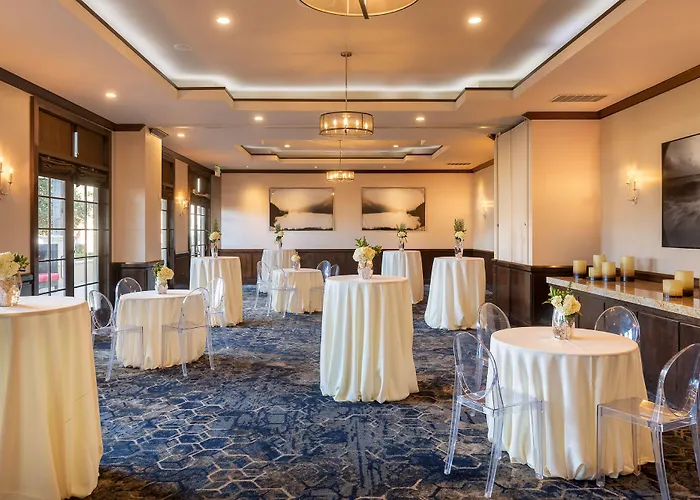 Juniper Hotel Cupertino, Curio Collection By Hilton
