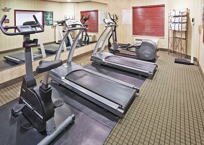 Holiday Inn Express Hotel & Suites Gainesville By Ihg