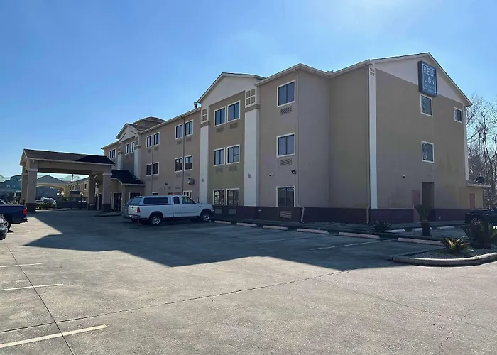 Red Lion Inn & Suites Iah Airport East