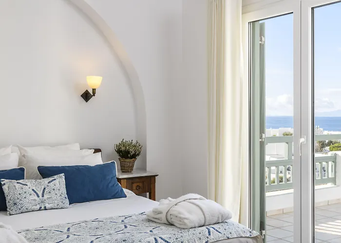 Pelican Bay Hotel