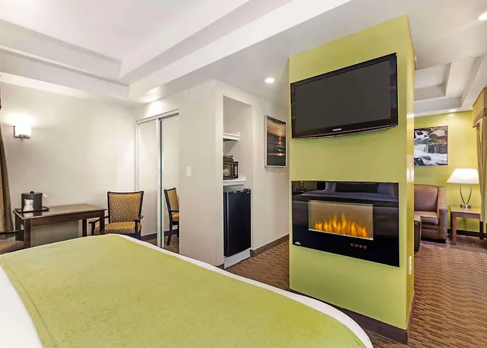 Best Western Plus Cold Spring