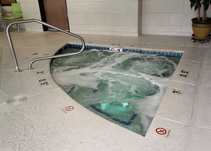 Holiday Inn Express Hotel & Suites Ashland By Ihg