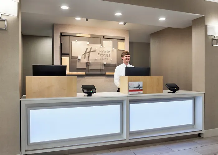 Holiday Inn Express & Suites Auburn - University Area By Ihg