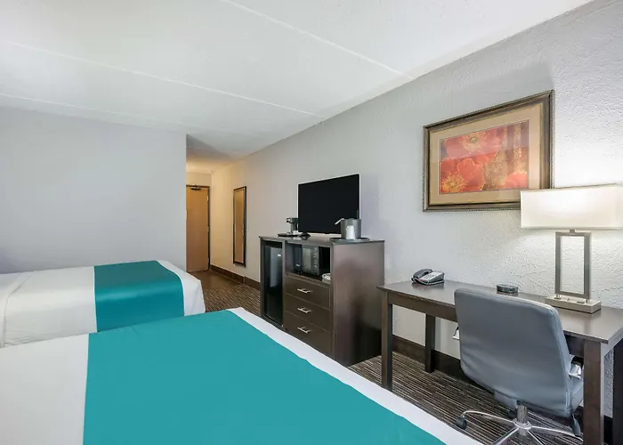 Best Western Waukesha Grand