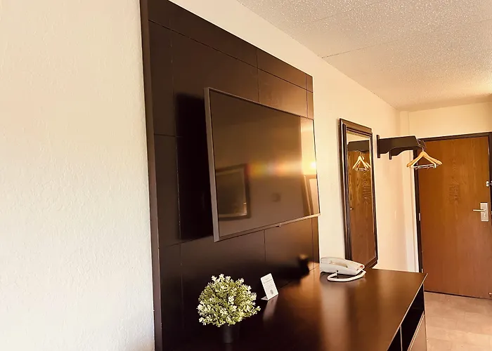 Travelodge By Wyndham Valleyfair Shakopee