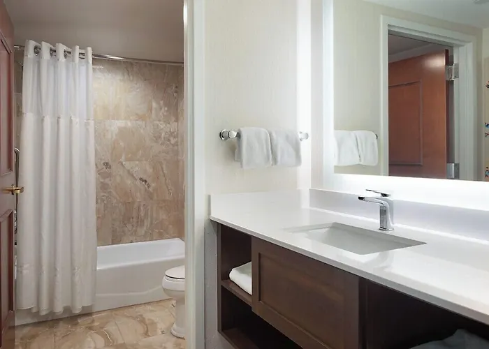 The Atlantic Suites On The Ave