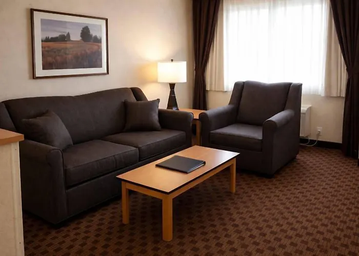 Crystal Inn Hotel & Suites - Great Falls