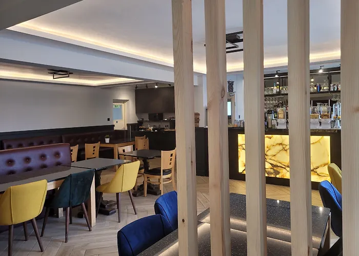 The Gatwick White House Hotel