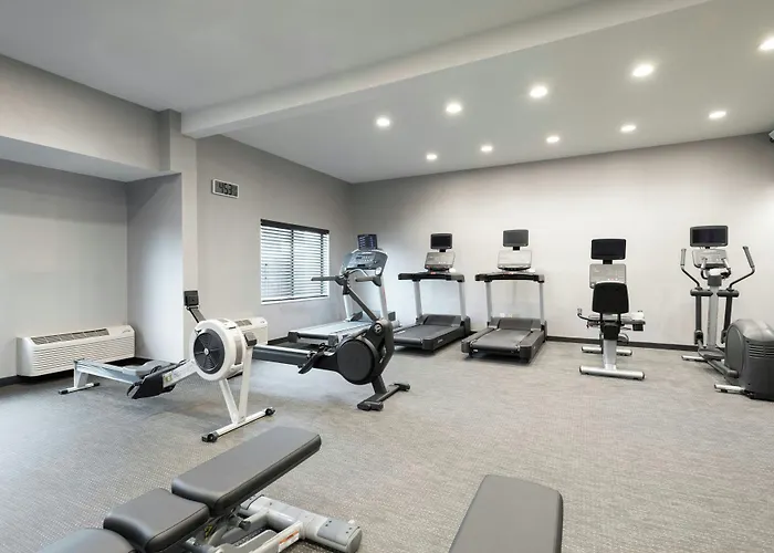 Courtyard By Marriott Danbury