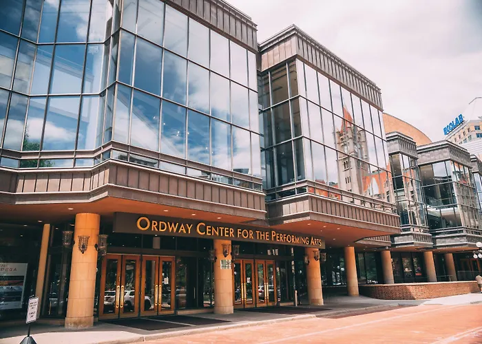 Holiday Inn St. Paul Downtown By Ihg