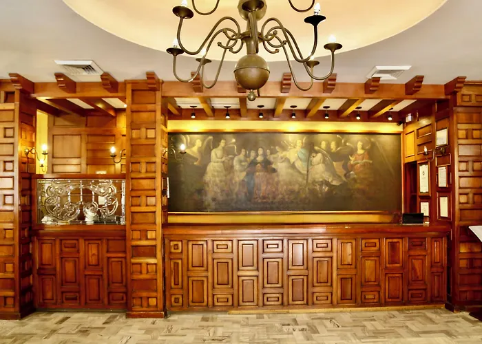 Hotel De Mendoza