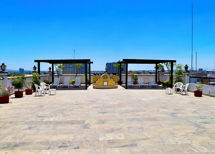 Hotel De Mendoza