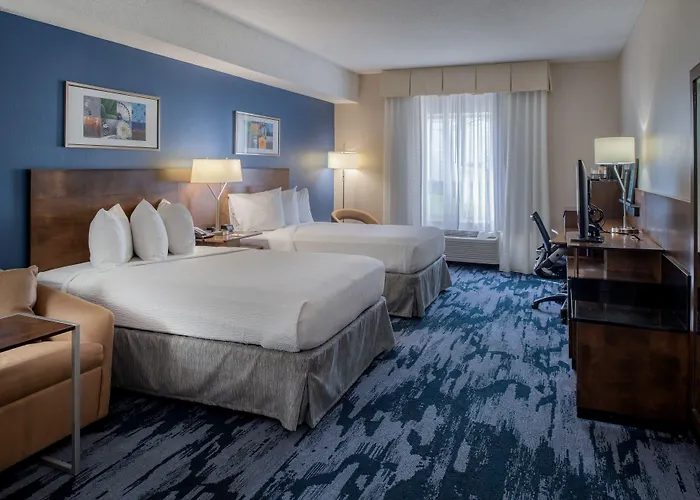 Fairfield Inn & Suites By Marriott Dayton Troy