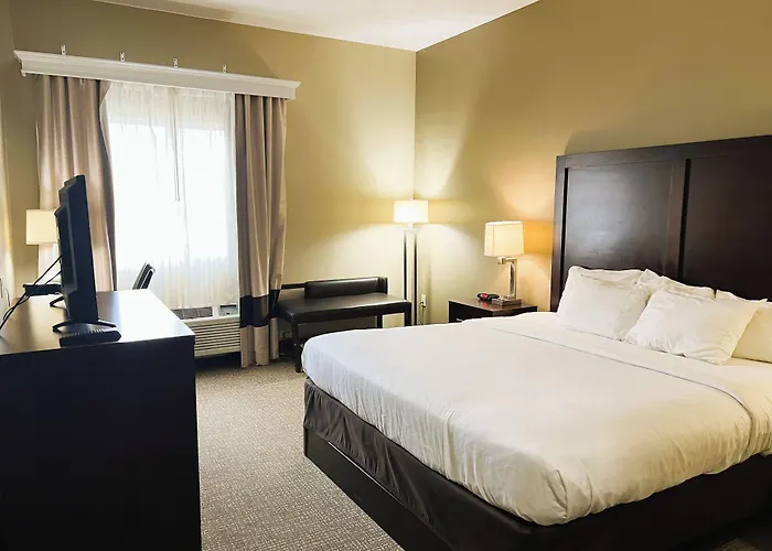 Days Inn & Suites By Wyndham Manheim Lebanon