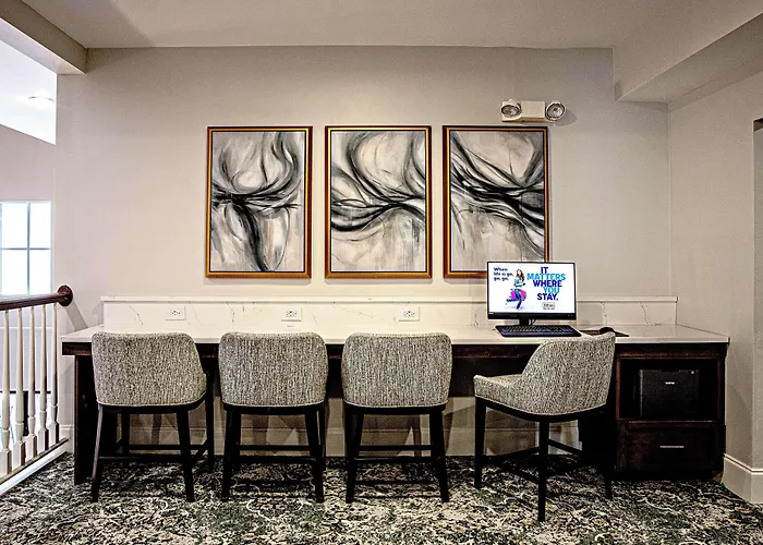 Hampton Inn & Suites Charleston-West Ashley