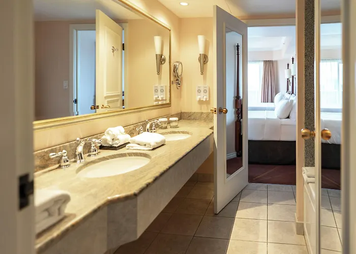 Hotel Grand Pacific