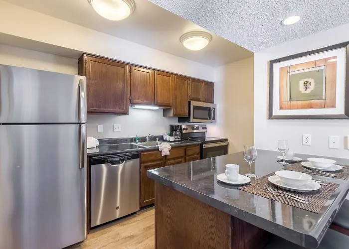Chase Suite El Paso