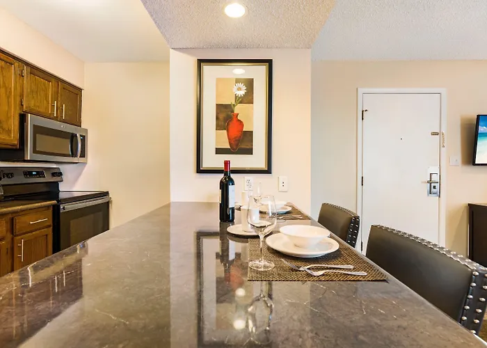 Chase Suite El Paso