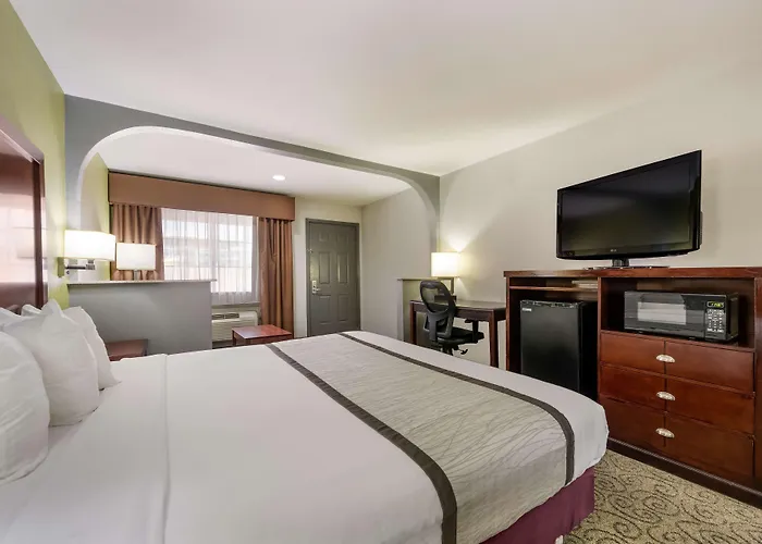 Surestay Hotel By Best Western Deer Park