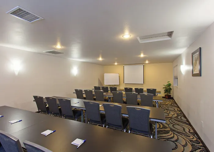 Holiday Inn Express Temecula By Ihg