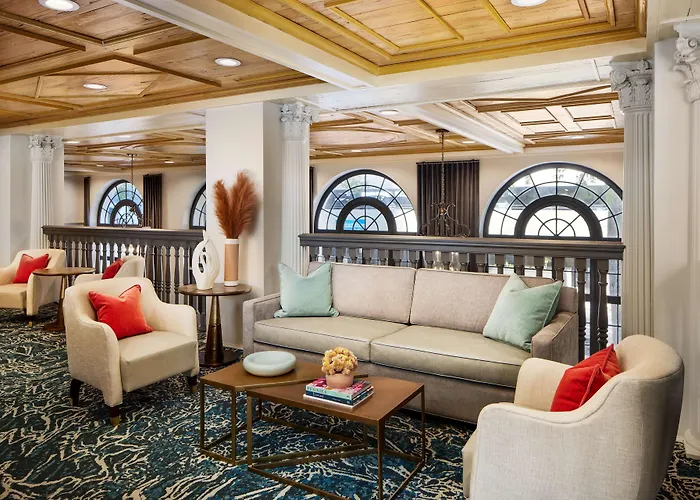 The Terrace Hotel Lakeland, Tapestry Collection By Hilton