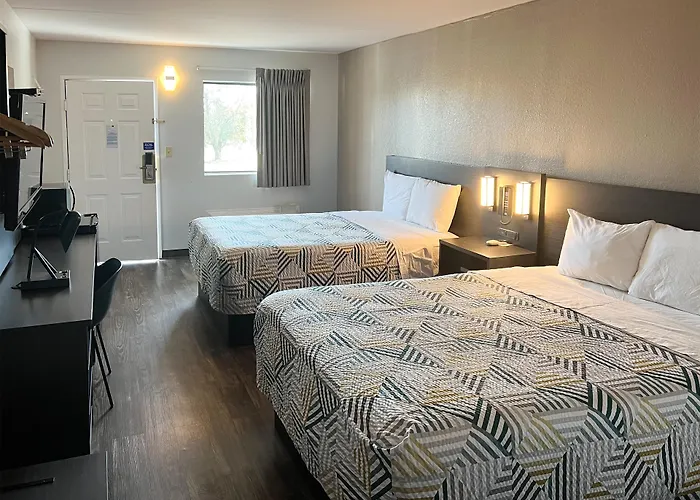 Motel 6-Ozark, Ar