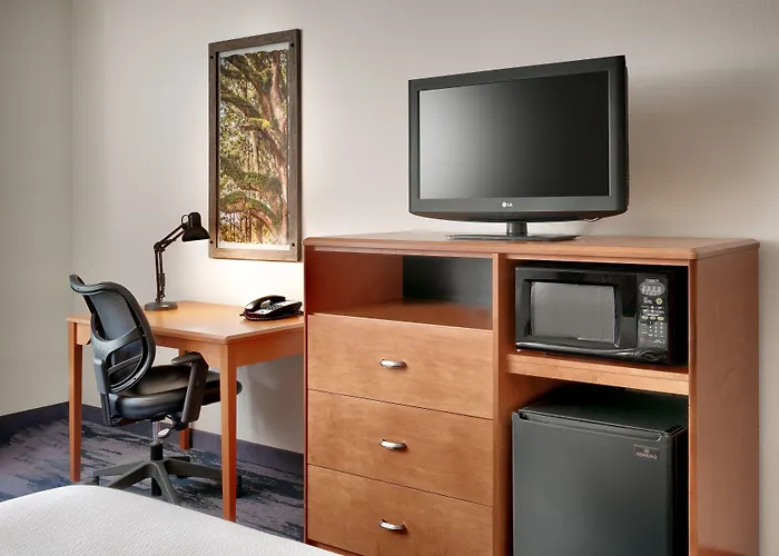 Fairfield Inn & Suites By Marriott Tallahassee Central