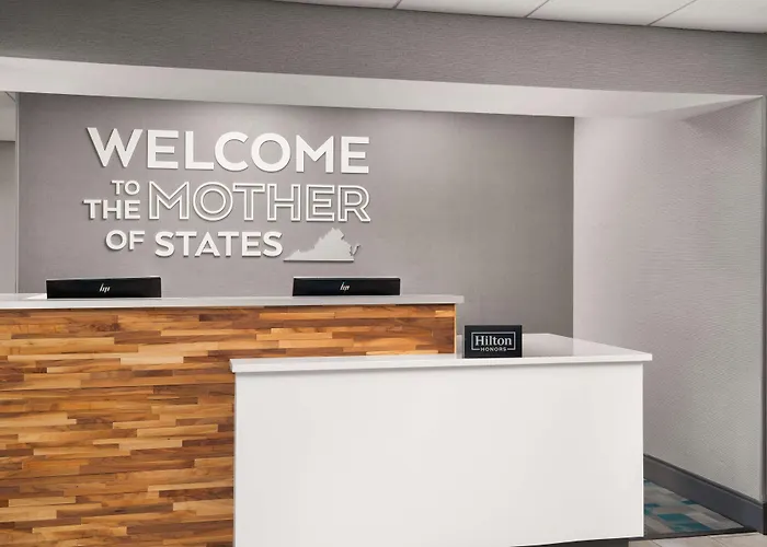 Hampton Inn Roanoke/Hollins - I-81